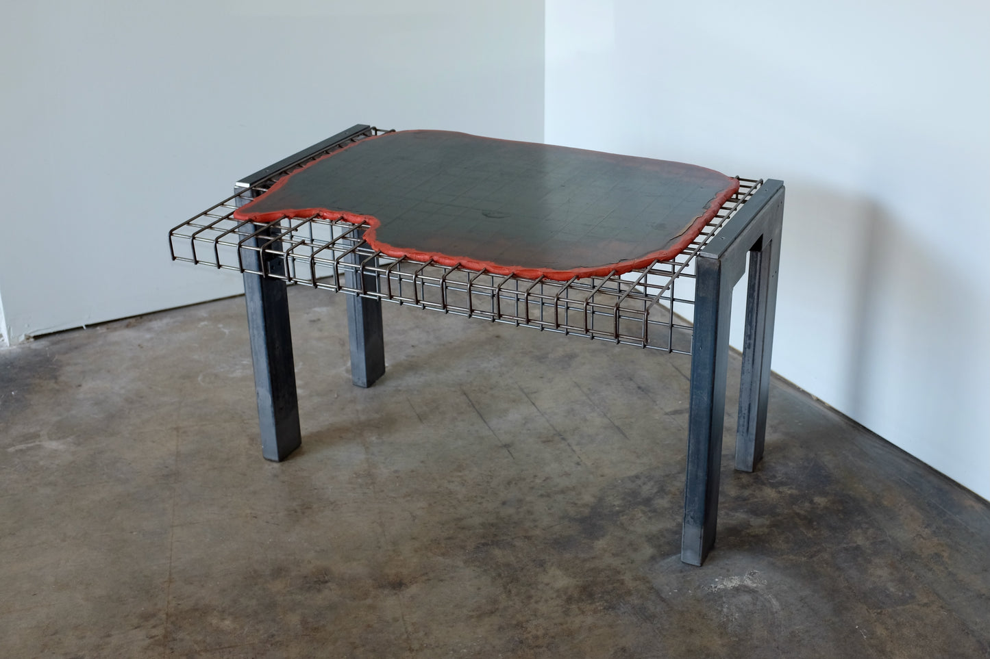Gaetano Pesce Chiat/Day desk