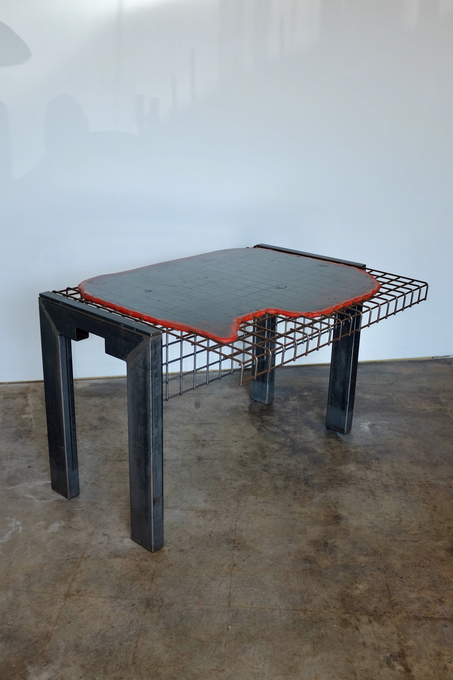 Gaetano Pesce Chiat/Day desk