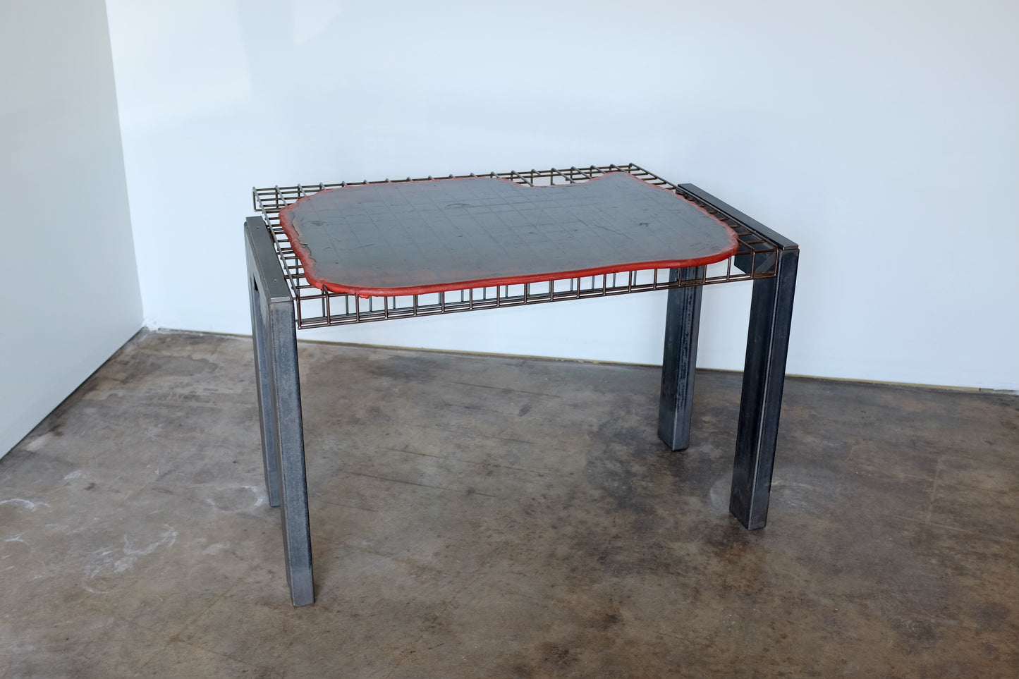 Gaetano Pesce Chiat/Day desk