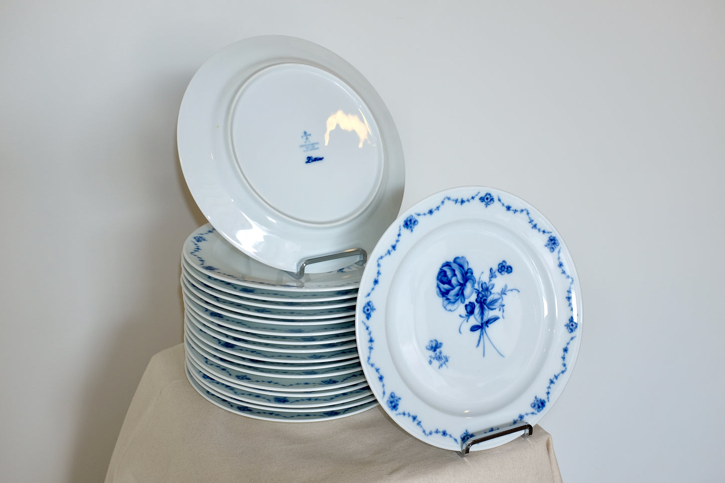 18 Fürstenberg "Lottine" Dinner Plates