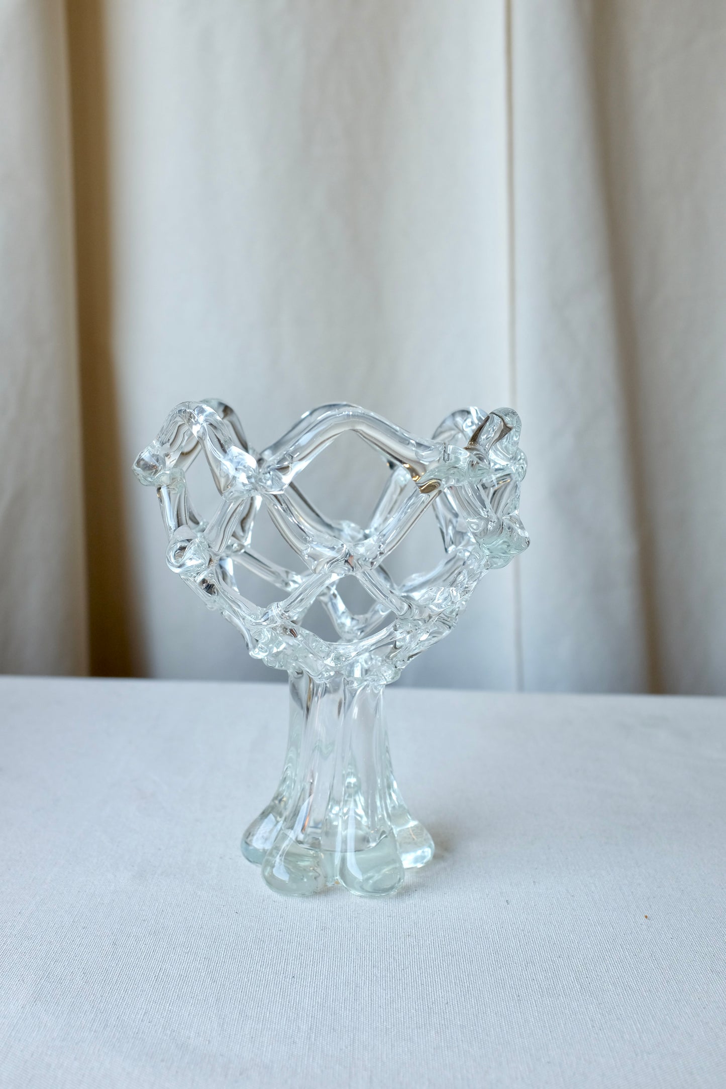 Latticework Art Glass Bowl on Stand