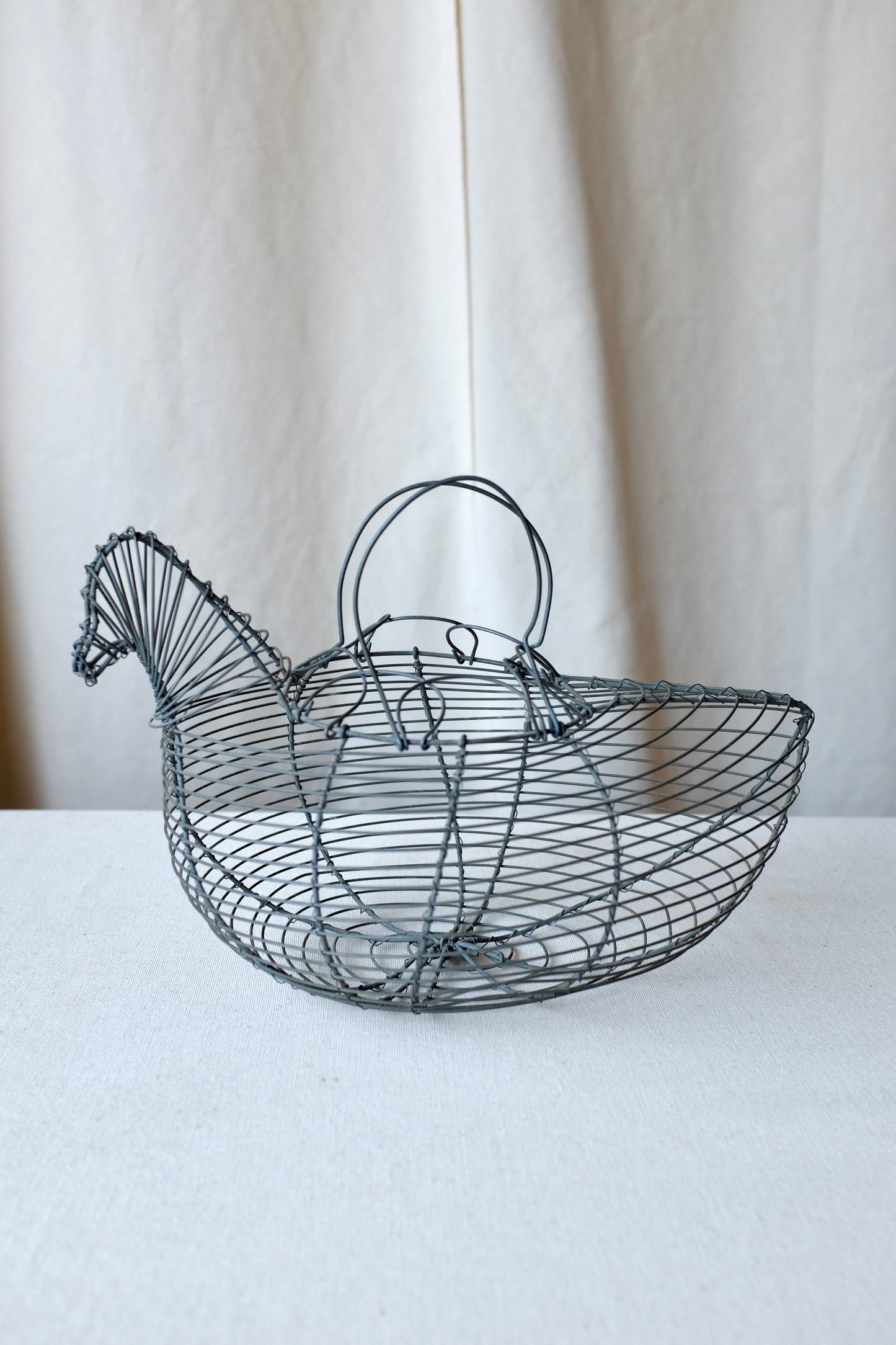 Wire Chicken Egg Basket