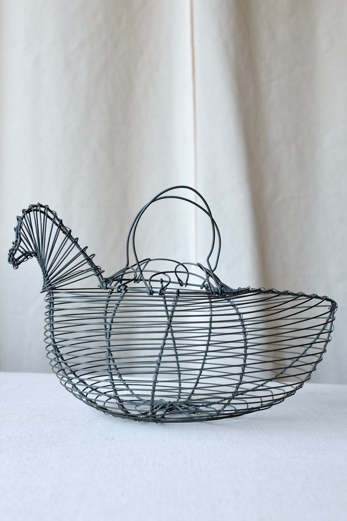 Wire Chicken Egg Basket