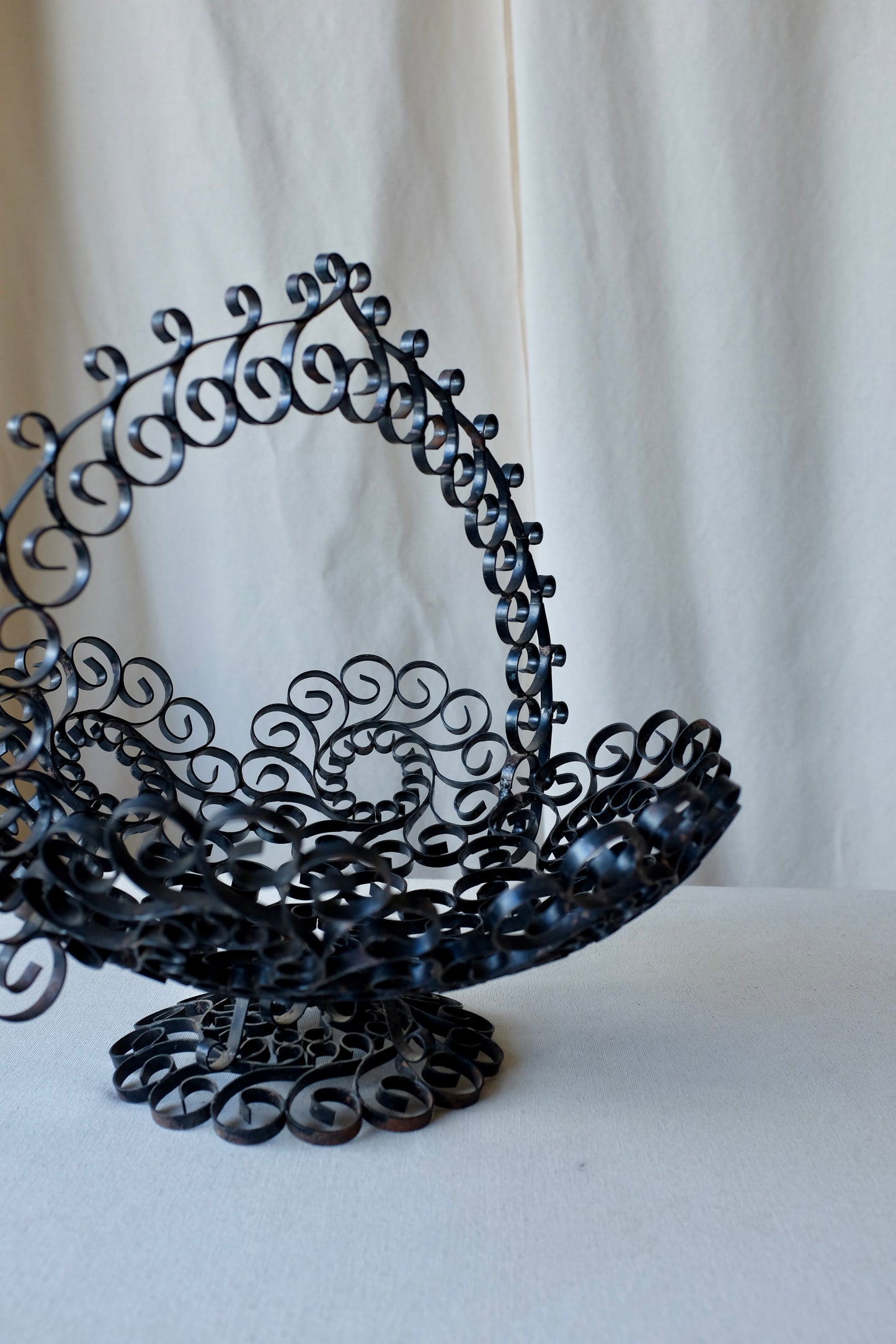 Curly Wrought Iron Centerpiece Basket