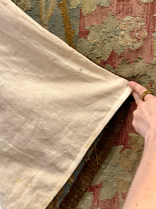 Fortis Est Veritas Motto Antique Tapestry