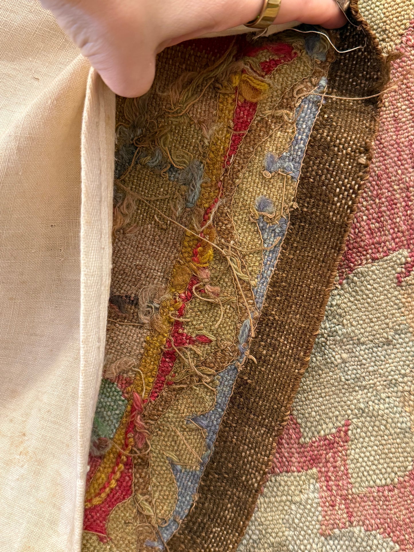 Fortis Est Veritas Motto Antique Tapestry