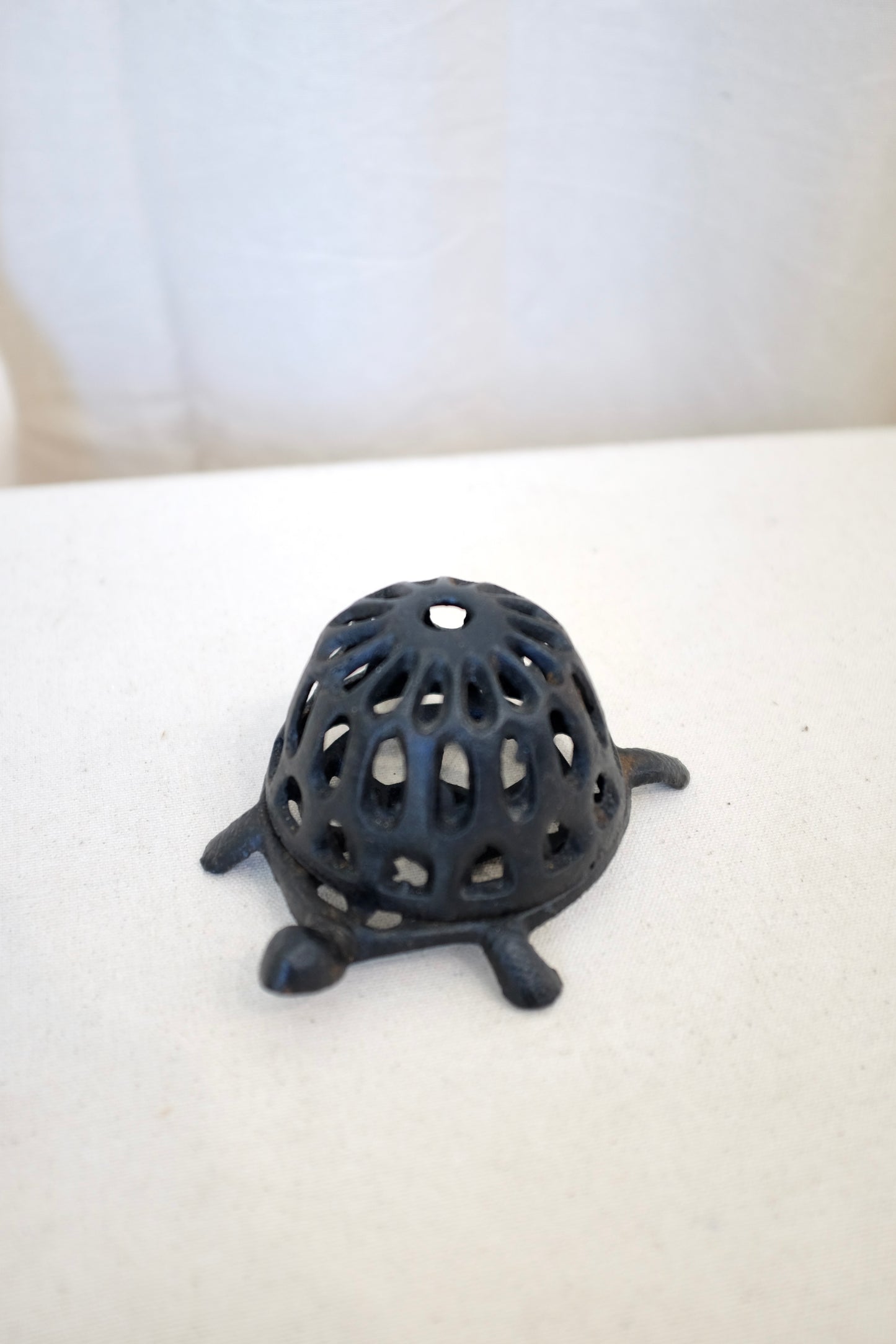 Cast Iron Turtle String Dispenser