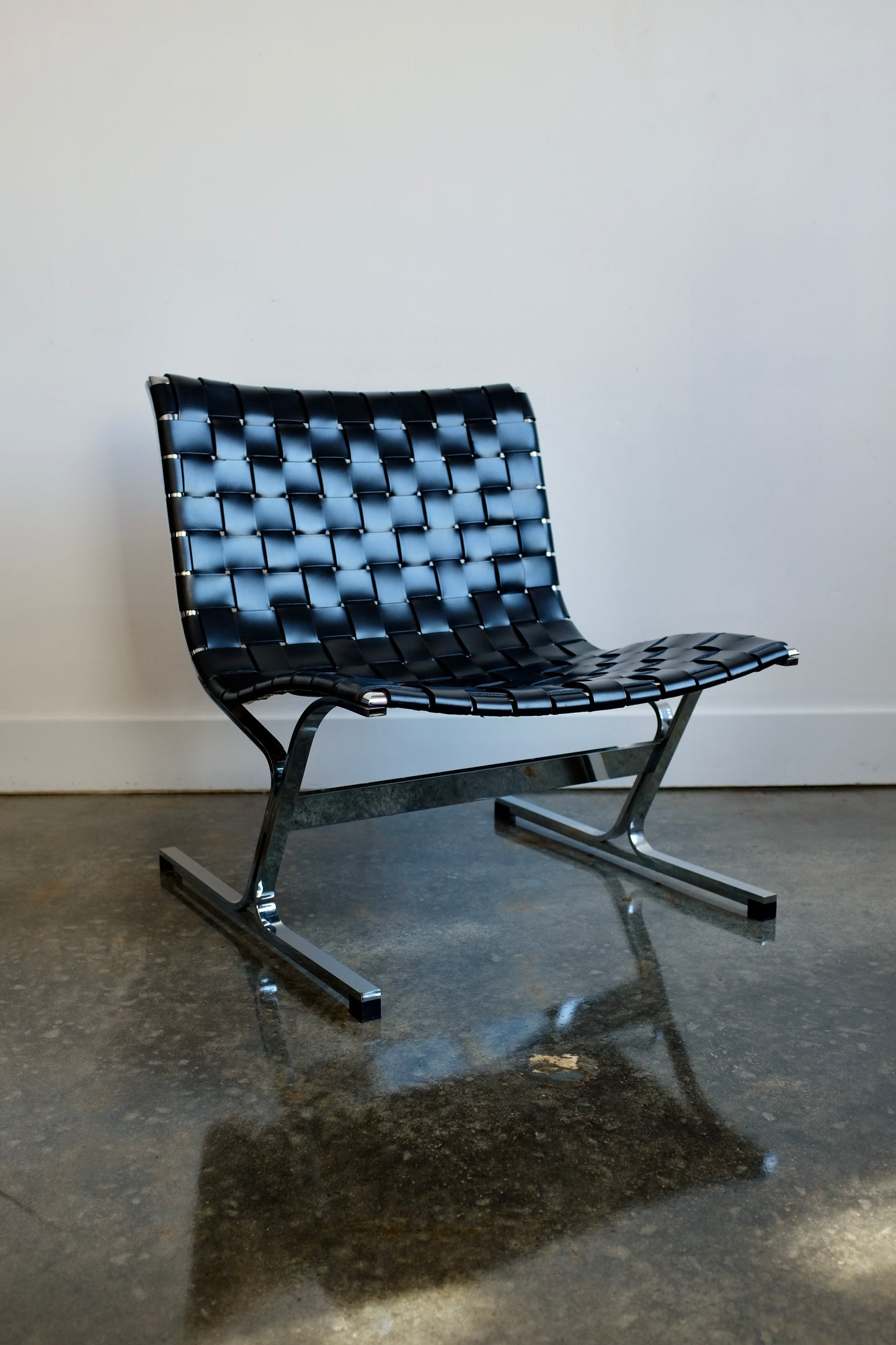 Leather and Chrome PLR 1 Chair, Ross Littell for ICF