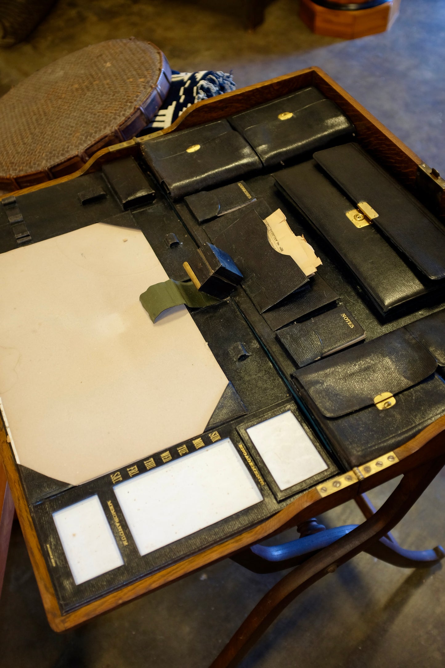 Oak Officer's Campaign Desk