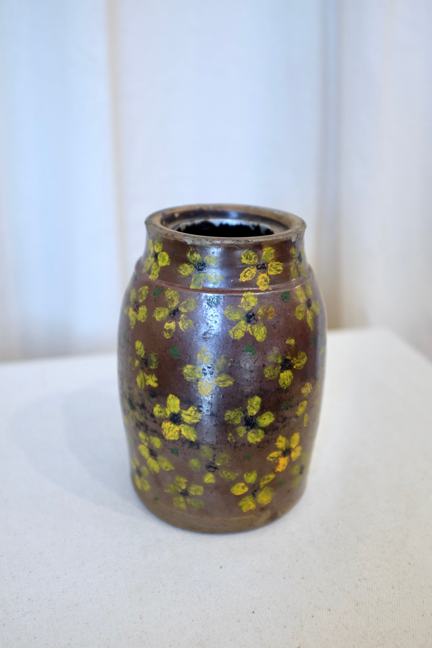 Flowered Brown Crock