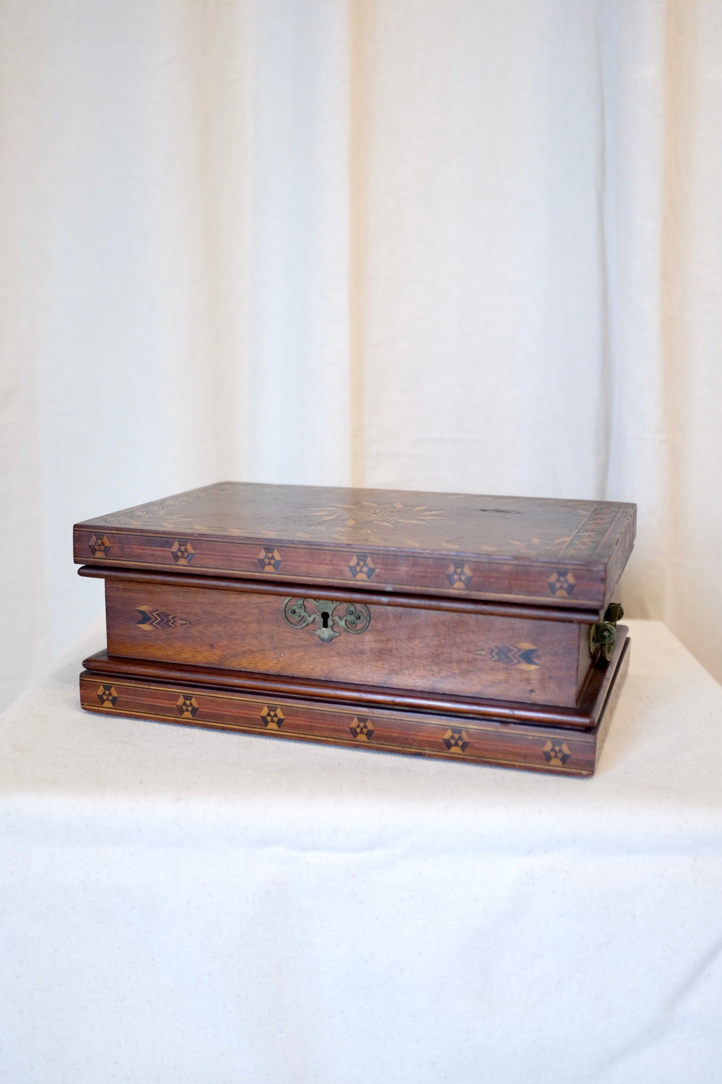 Victorian Inlaid Tabletop Box