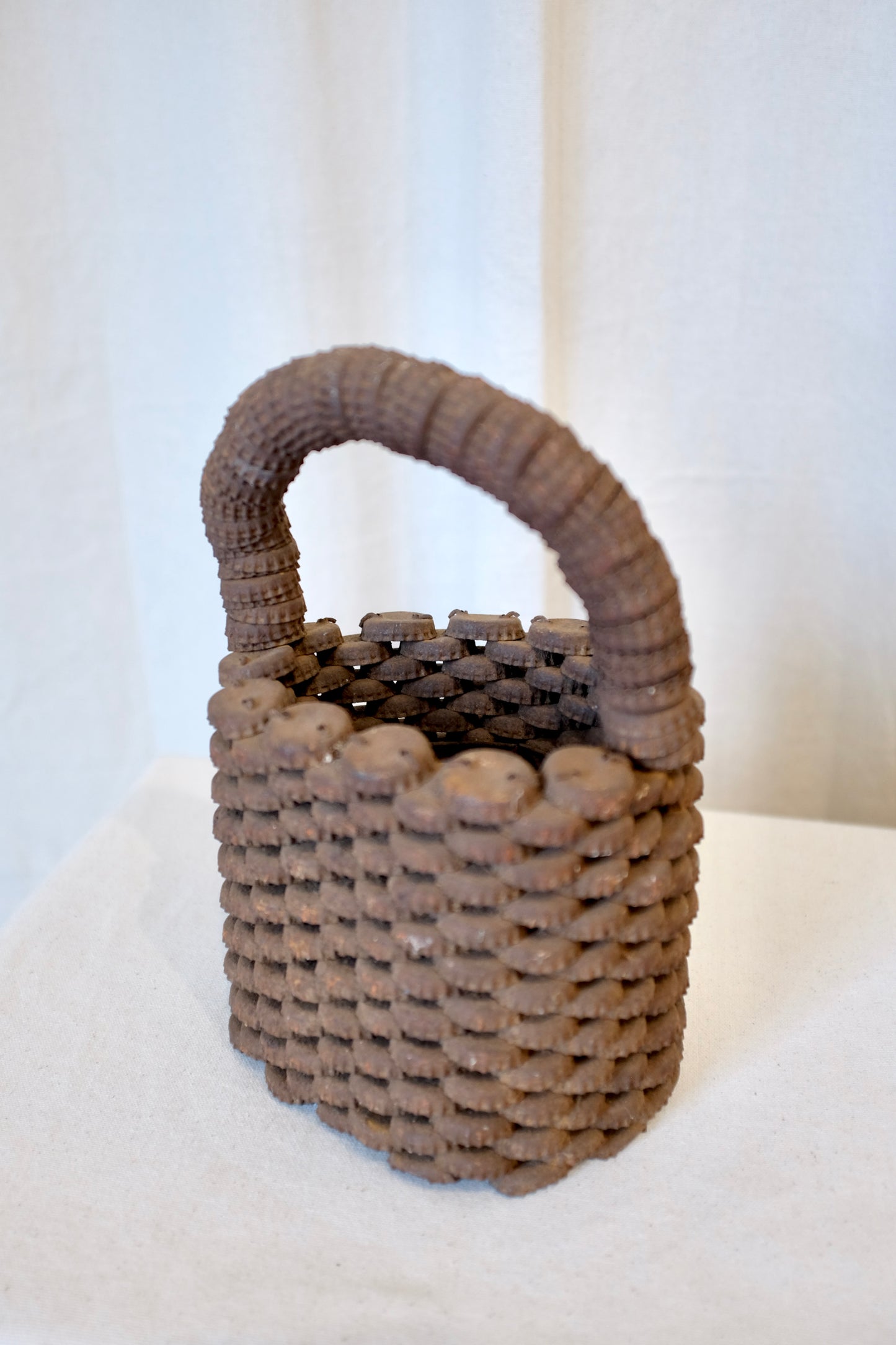 Simple Folk Art Bottlecap Basket